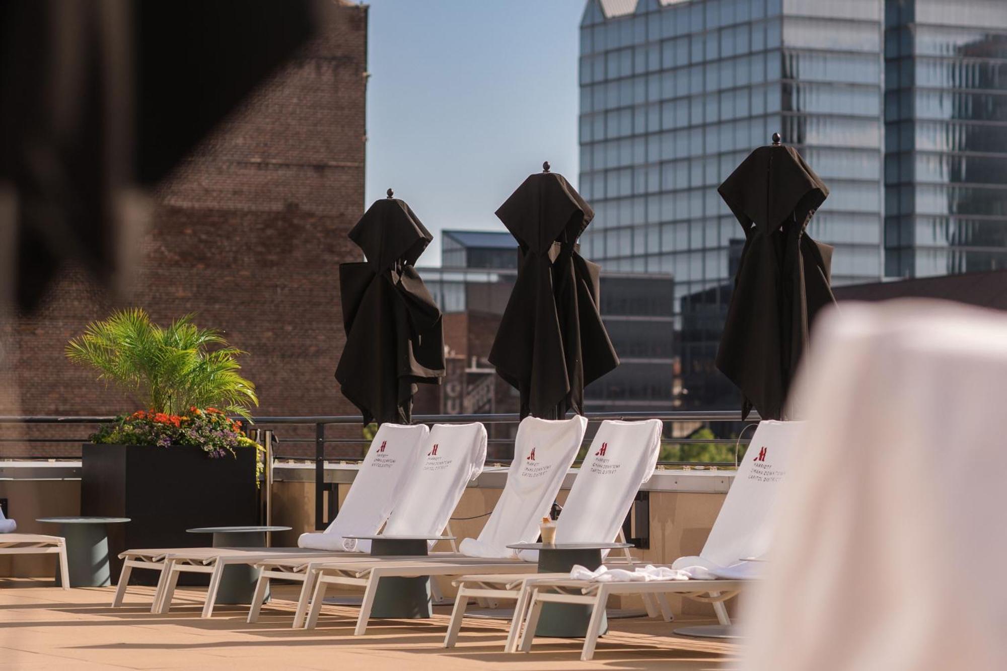 Omaha Marriott Downtown At The Capitol District Hotel Exterior photo